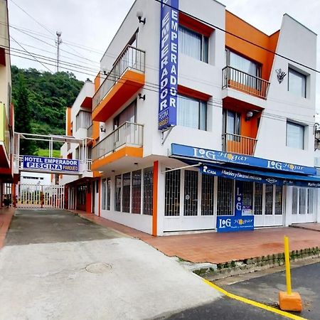 Hotel Emperador Barbosa  Εξωτερικό φωτογραφία