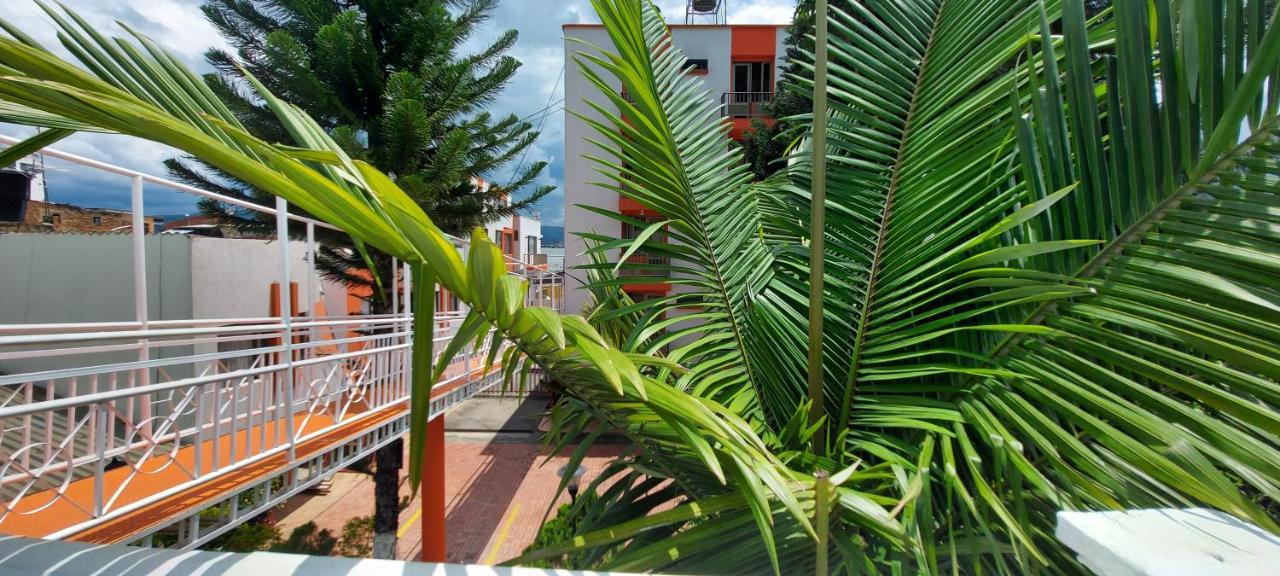 Hotel Emperador Barbosa  Εξωτερικό φωτογραφία