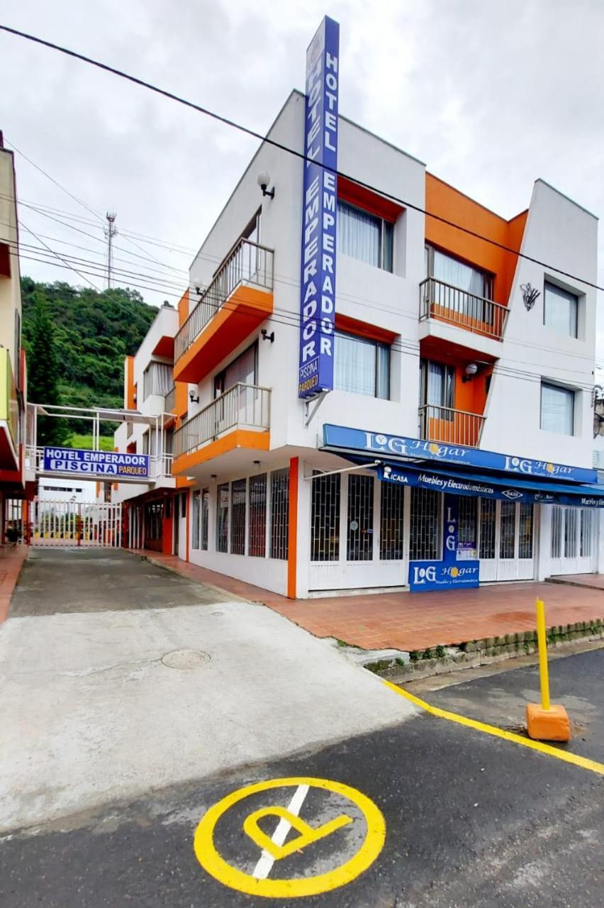 Hotel Emperador Barbosa  Εξωτερικό φωτογραφία